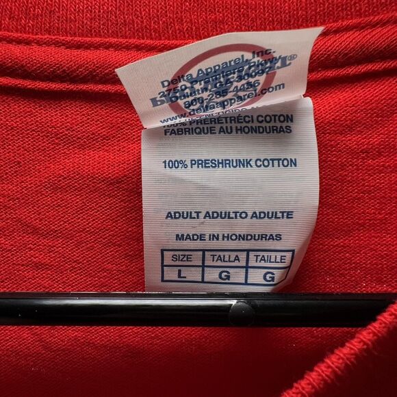Detroit Red Wings T Shirt Size Large Christmas Sweater Style Delta Pro Weight - Picture 7 of 10